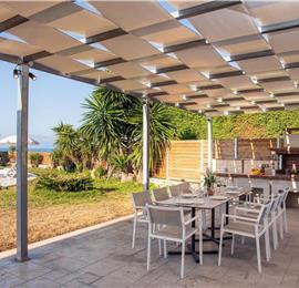 3 bedroom seaside villa with pool & jacuzzi, near Acharavi, sleeps 6